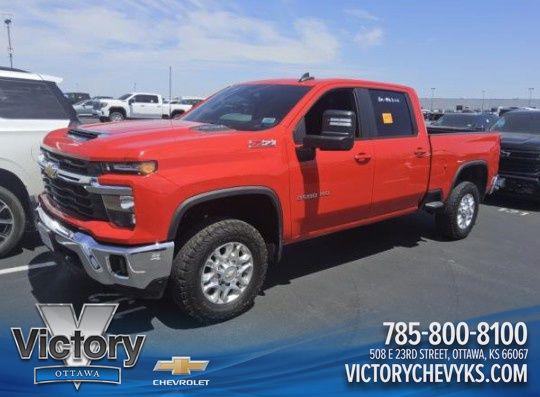 2024 Chevrolet Silverado 2500HD 4WD Crew Cab Standard Bed LT for sale in Garnett, KS