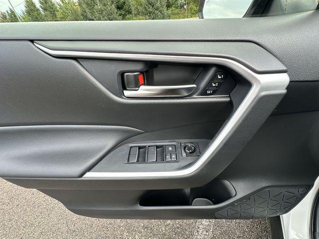 2021 Toyota RAV4 Hybrid XLE Premium