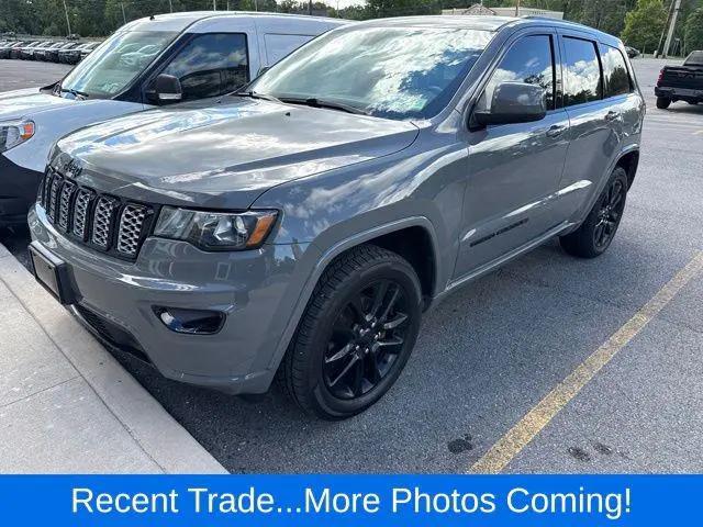 2020 Jeep Grand Cherokee Altitude 4x4 for sale in Victor, NY