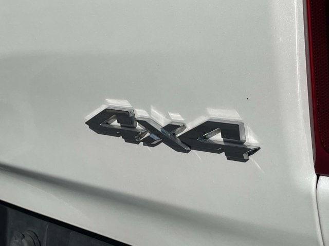 2019 Ram 1500 Limited Crew Cab 4x4 57 Box