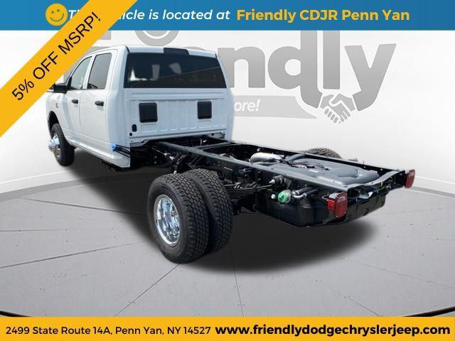 2026 RAM Ram 3500 Chassis Cab RAM 3500 TRADESMAN CREW CAB CHASSIS 4X4 60 CA