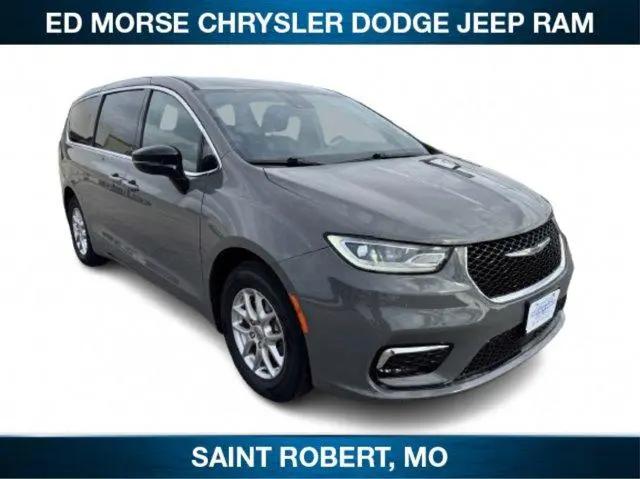 2025 Chrysler Pacifica Select for sale in Saint Robert, MO