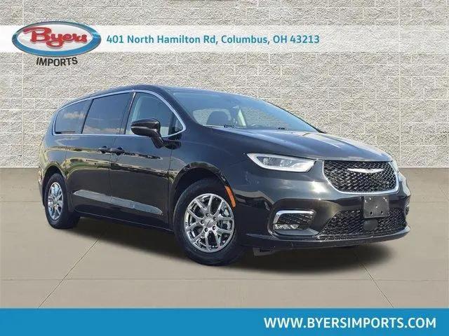 2024 Chrysler Pacifica Touring L for sale in Columbus, OH