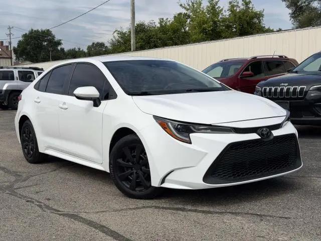 2020 Toyota Corolla LE for sale in St Louis, MI