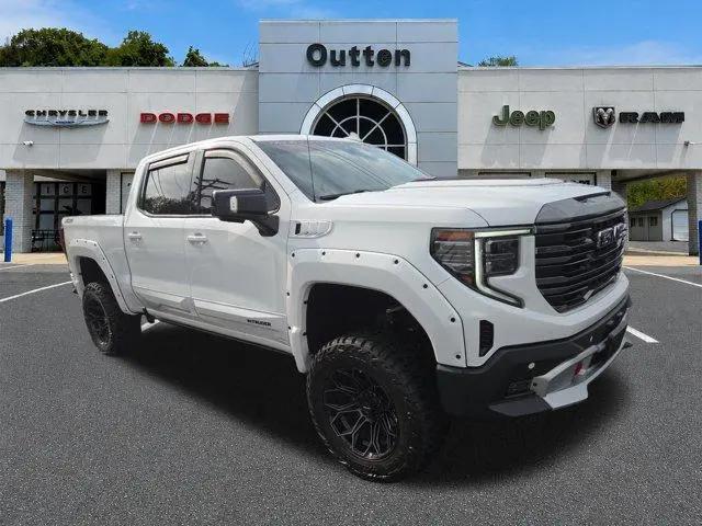 2023 GMC Sierra 1500 4WD Crew Cab Short Box AT4 for sale in Hamburg, PA