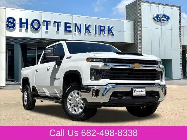 2026 Chevrolet Silverado 2500HD Crew Cab, Standard Bed, LT, 4WD for sale in Granbury, TX