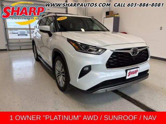 2022 Toyota Highlander Platinum for sale in Watertown, SD