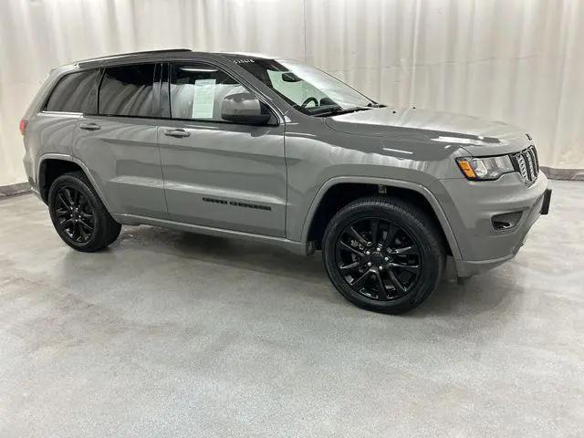 2020 Jeep Grand Cherokee Altitude 4x4 for sale in Waterbury, CT