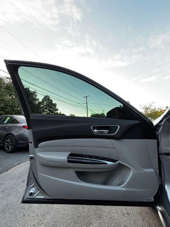2019 Acura TLX Tech Pkg