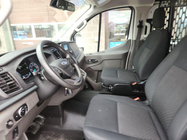 2025 Ford Transit Cargo Van Base