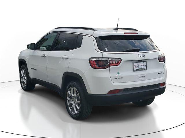 2022 Jeep Compass Latitude Lux 4x4