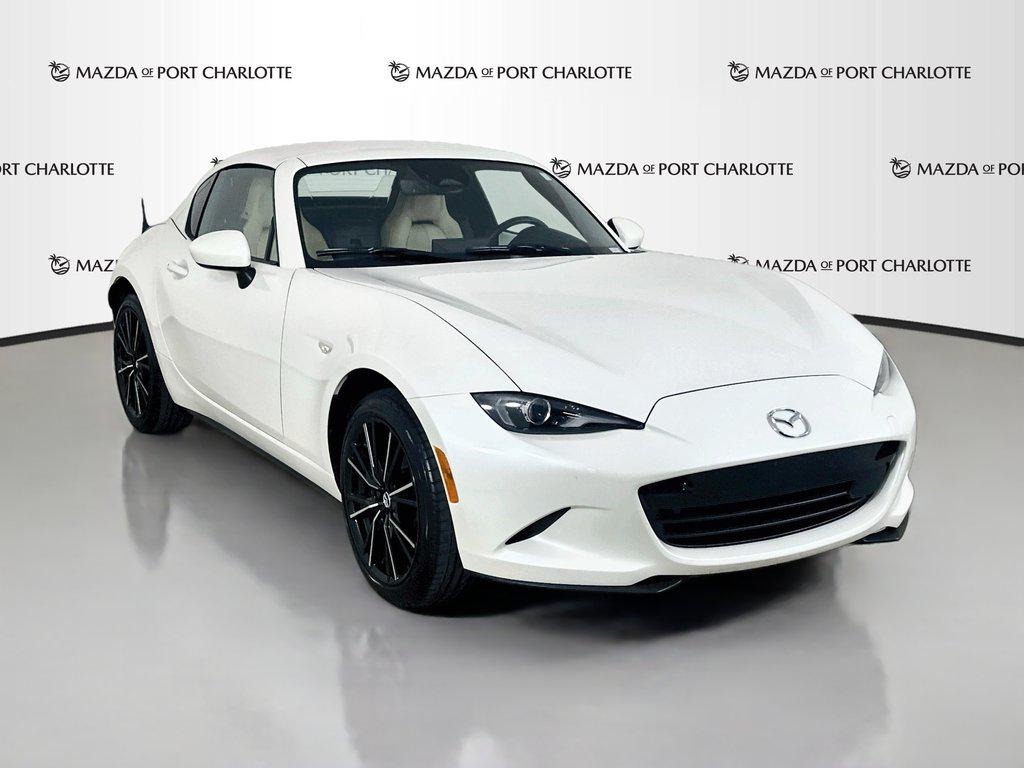  2025 Mazda MX-5 Miata RF Grand Touring RWD   
