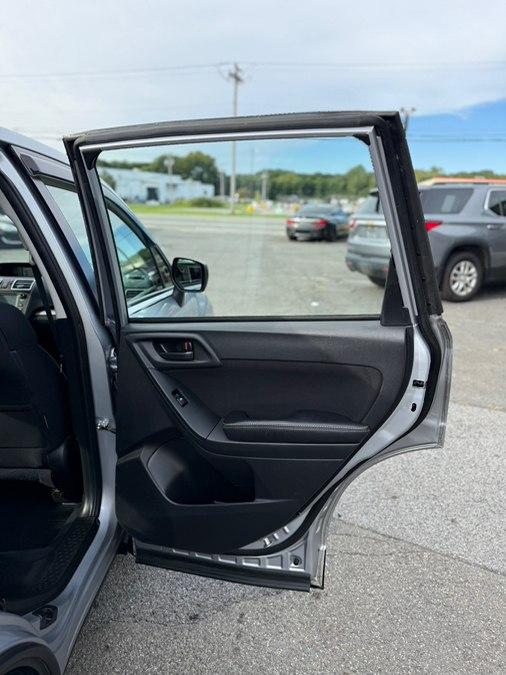 2016 Subaru Forester 2.5i