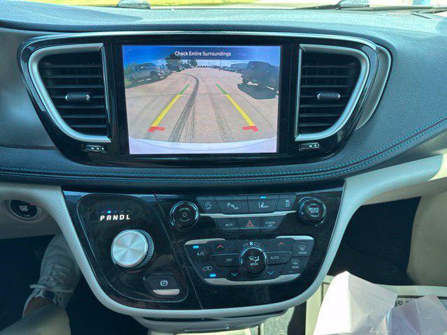 2021 Chrysler Pacifica Touring