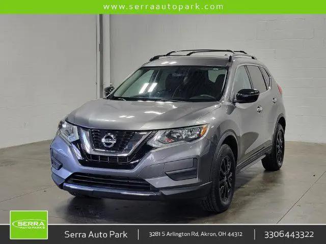 2017 Nissan Rogue SV for sale in Akron, OH