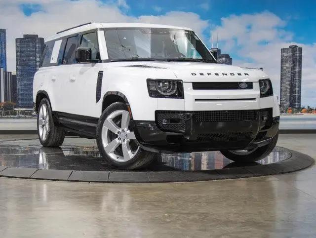2024 Land Rover Defender 130 P400 X-Dynamic SE for sale in Lake Bluff, IL
