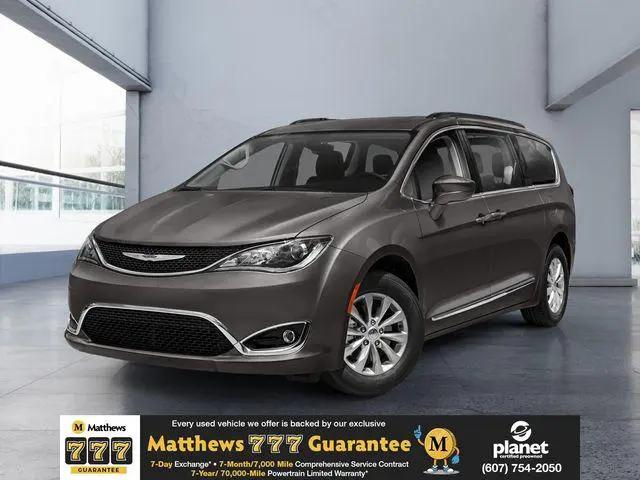 2020 Chrysler Pacifica Touring L for sale in Vestal, NY