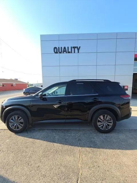 2024 Nissan Pathfinder SV FWD for sale in Independence, KS