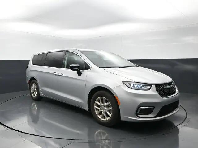 2024 Chrysler Pacifica Touring L for sale in Charlotte, NC