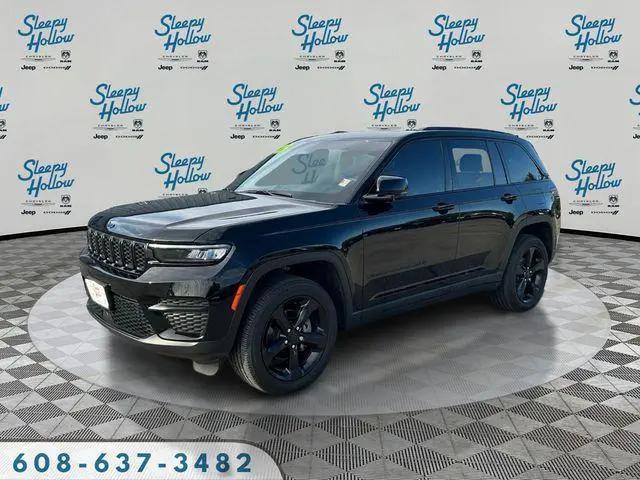 2025 Jeep Grand Cherokee Altitude X 4x4 for sale in Viroqua, WI