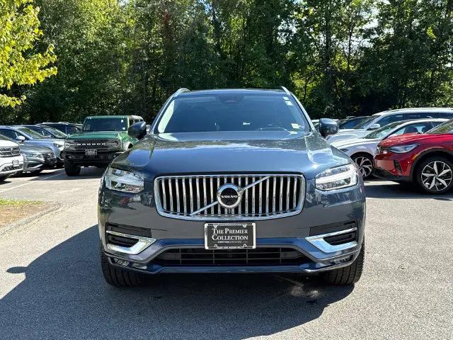 2023 Volvo XC90 B5 Plus