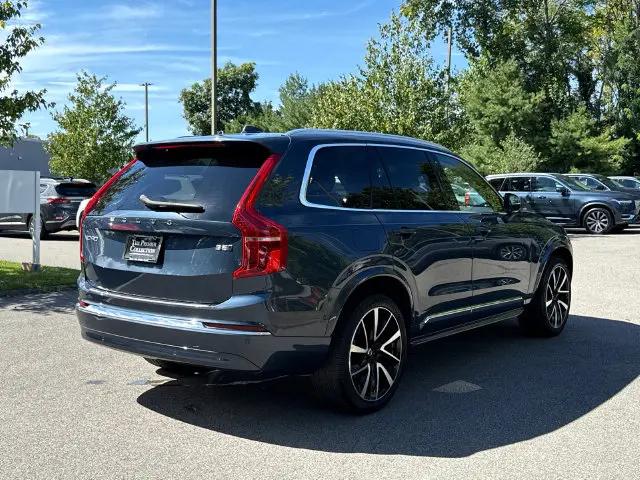 2023 Volvo XC90 B5 Plus