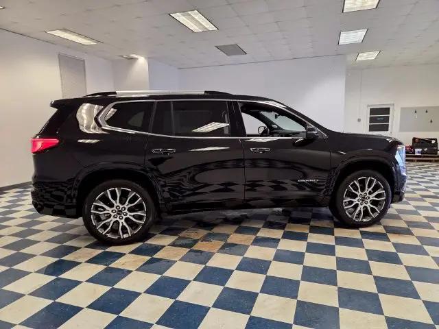 2027 GMC Acadia FWD Denali Ultimate