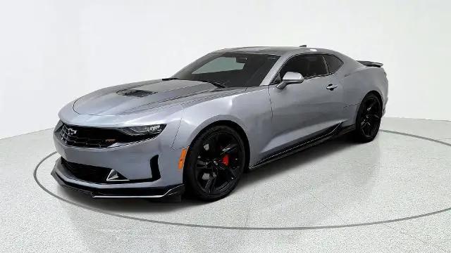 2021 Chevrolet Camaro RWD Coupe LT1 for sale in Dearborn, MI