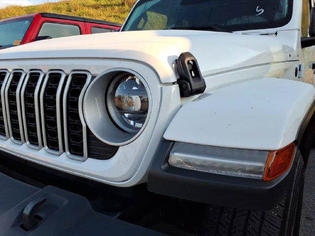 2026 Jeep Wrangler 4-Door Sahara 4x4 2026 Jeep Wrangler 4-Door Sahara 4x4