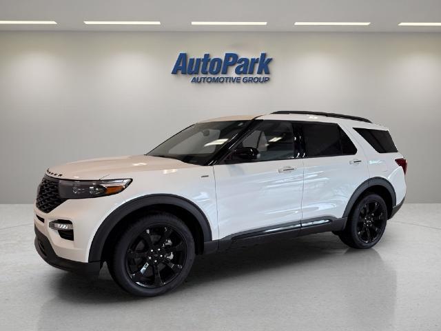2024 Ford Explorer ST-Line