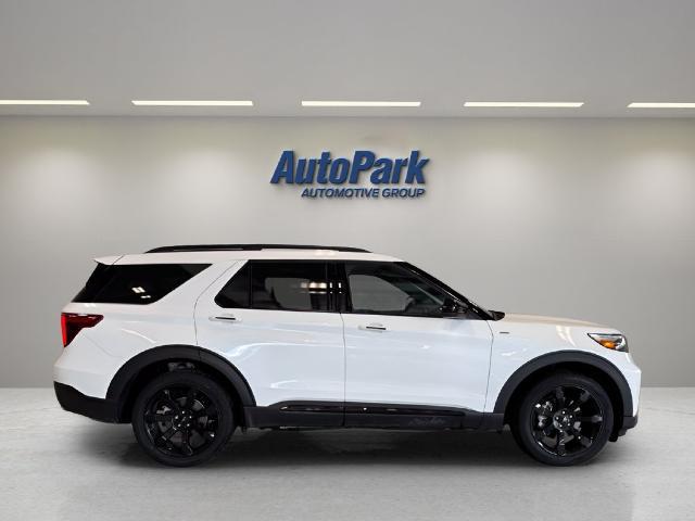 2024 Ford Explorer ST-Line