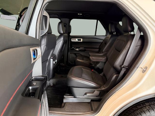 2024 Ford Explorer ST-Line
