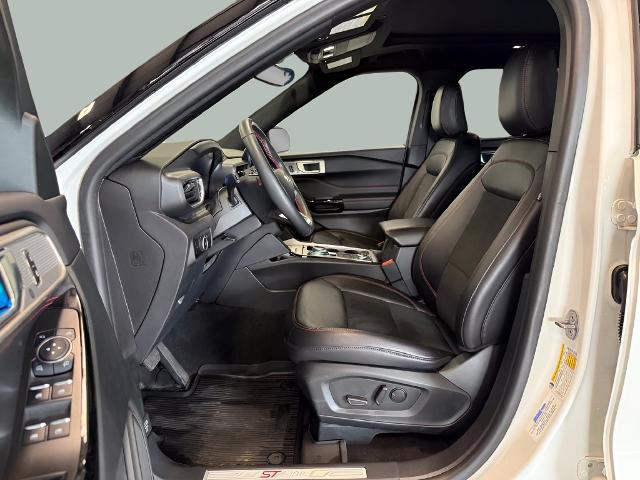 2024 Ford Explorer ST-Line