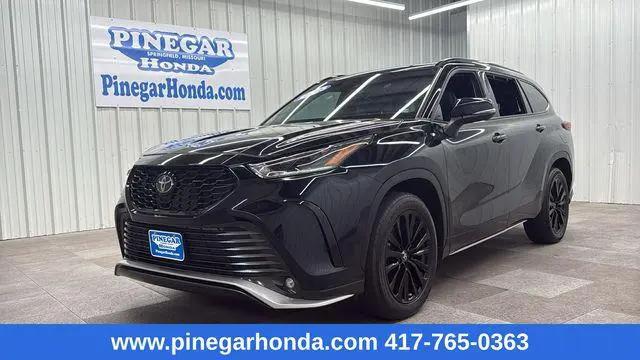 2023 Toyota Highlander XSE for sale in Springfield, MO
