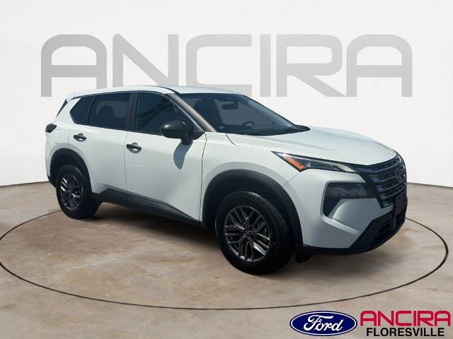 2024 Nissan Rogue S FWD for sale in Floresville, TX