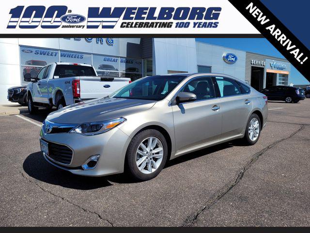 2013 Toyota Avalon XLE for sale in Redwood Falls, MN