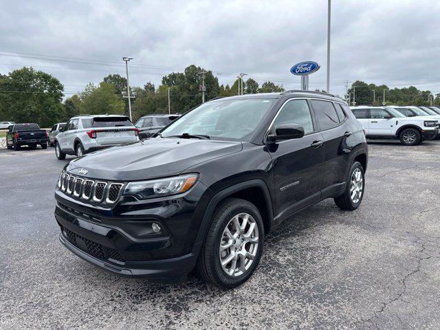 2023 Jeep Compass Latitude Lux FWD