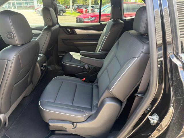 2025 Buick Enclave Preferred FWD