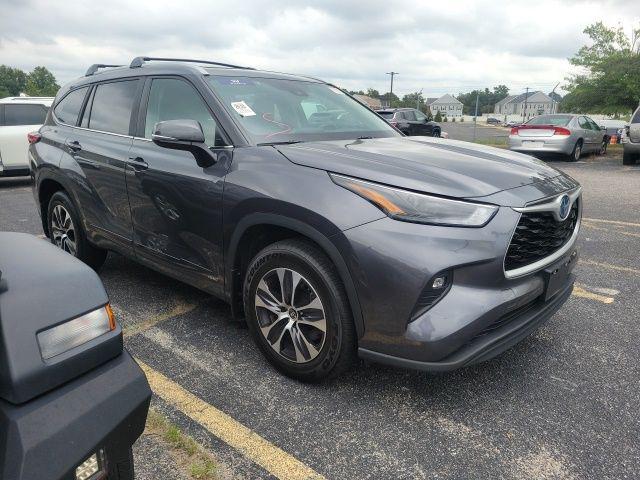 2023 Toyota Highlander Hybrid XLE