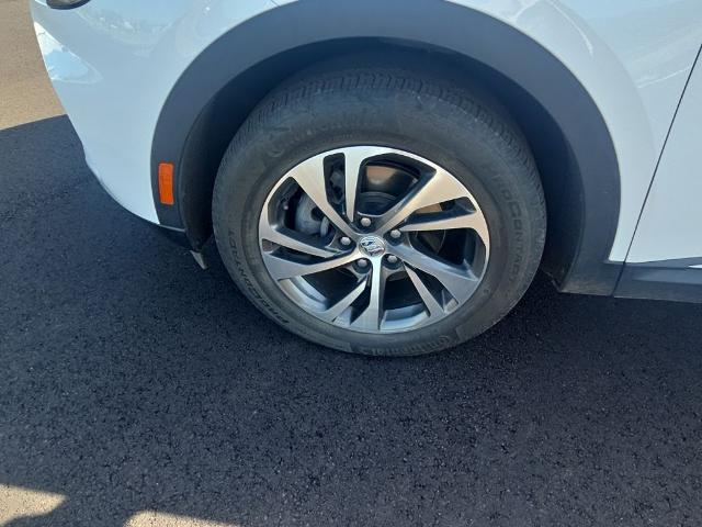 2023 Buick Envision Essence FWD