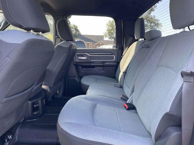 2022 Ram 2500 Big Horn Crew Cab 4x4 64 Box