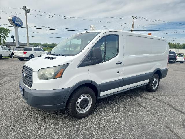 2016 Ford Transit 130 WB Low Roof Cargo