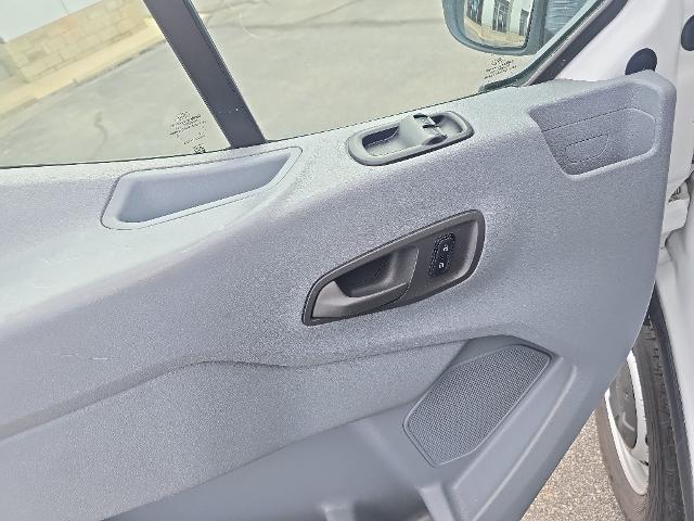 2016 Ford Transit 130 WB Low Roof Cargo