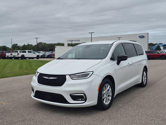 2026 Chrysler Pacifica Select for sale in Birch Run, MI