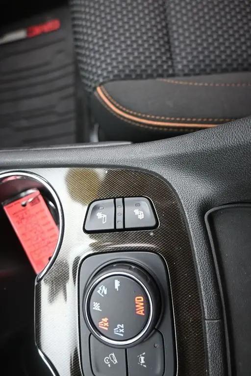 2021 GMC Acadia AWD AT4