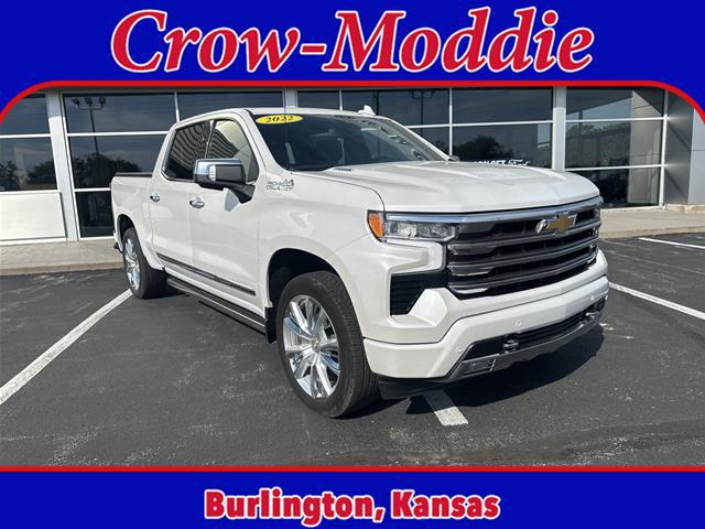 2022 Chevrolet Silverado 1500 4WD Crew Cab Short Bed High Country for sale in Burlington, KS