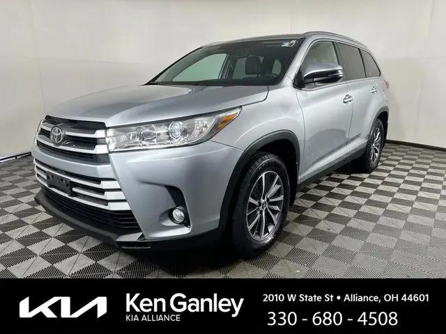 2019 Toyota Highlander XLE for sale in Alliance, OH