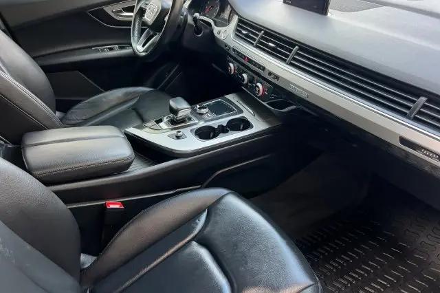 2019 Audi Q7 45 Premium