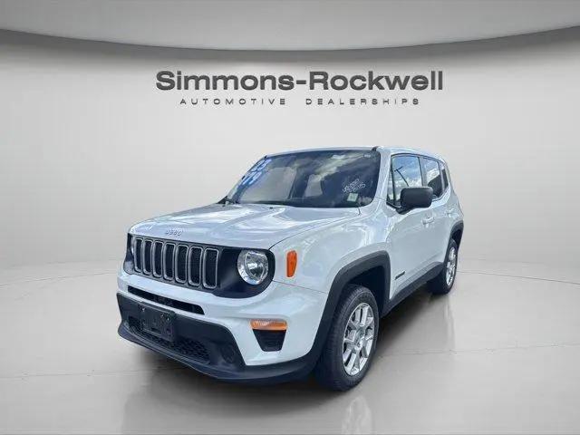 2023 Jeep Renegade Latitude 4x4 for sale in Elmira, NY