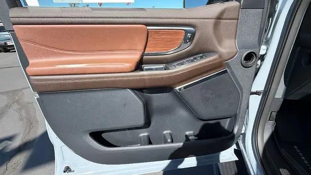 2027 Ford Expedition King Ranch